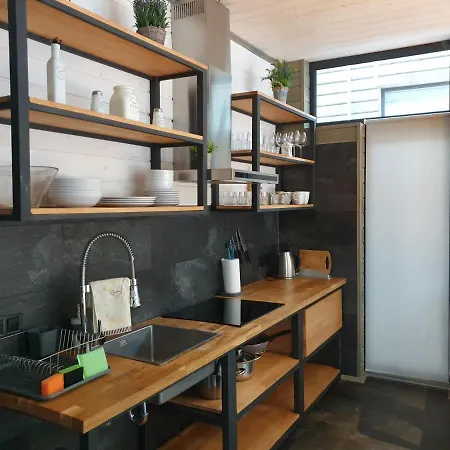 The Living Alpesi faház Tatariv