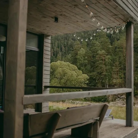 The Living Alpesi faház Tatariv