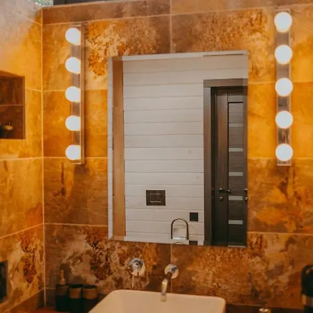 The Living * Tatariv